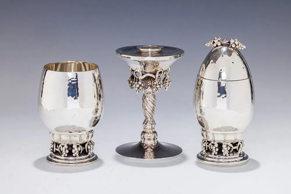 A LARGE STERLING SILVER HAVDALAH SET BY MICHAEL STRAUSS (1 of 1)