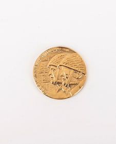 A 22K GOLD MEDAL CELEBRATING THE 1967 VICTORY IN THE OLD CITY OF JERUSALEM. Depicting Moshe Dayan an