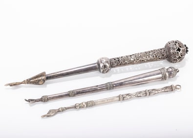 177. A GROUP OF THREE SILVER TORAH POINTERS. Various makers. All crafted from sterling silver. The