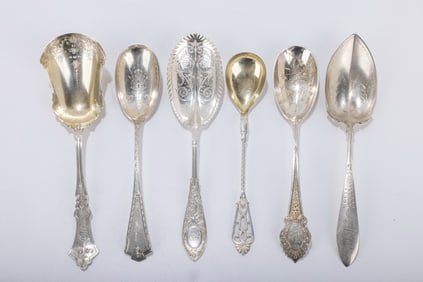 191. A GROUP OF SIX AMERICAN STERLING AND COIN SILVER SERVING SPOONS. Each one is about 9 inches. In