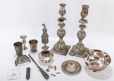 196. A GROUP OF SILVER PLATED ITEMS INCLUDING JUDAICA. Includes a 7 inch wide Tiffany bowl, a