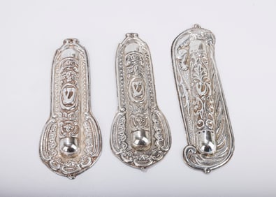 A GROUP OF THREE STERLING SILVER MEZUZAH CASES BY MICHAEL ENDE. Jerusalem, c. 1980. Each one hand ch