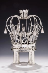 A LARGE STERLING SILVER TORAH CROWN BY A. SEGAL. Israel, c.1980. Modernist form in the style of Wolp