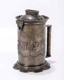 A STERLING SILVER CHARITY CONTAINER BY SHKUKI FREIMAN. Israel, c. 1980. Traditional canister form. 5
