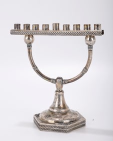 A STERLING SILVER HANUKKAH MENORAH. Israel, 20th century.