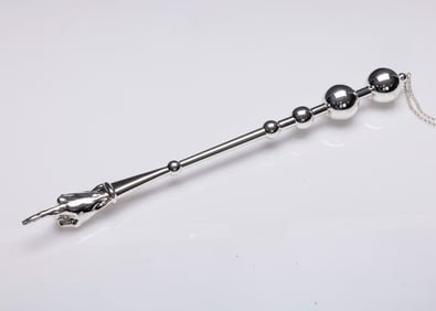 A MONUMENTAL STERLING SILVER TORAH POINTER. Portugal, modern.