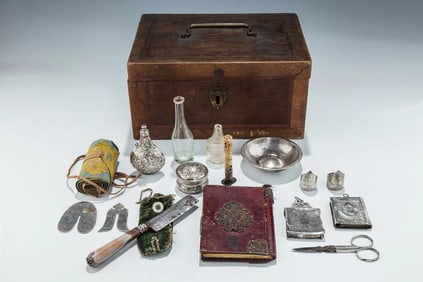 A RARE ASSEMBLED CIRCUMCISION SET. Italy, 17th - 19th century.