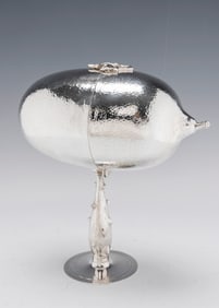 A MAGNIFICENT STERLING SILVER ETROG HOLDER BY PAMALONI. Firenze, Italy. Modern.