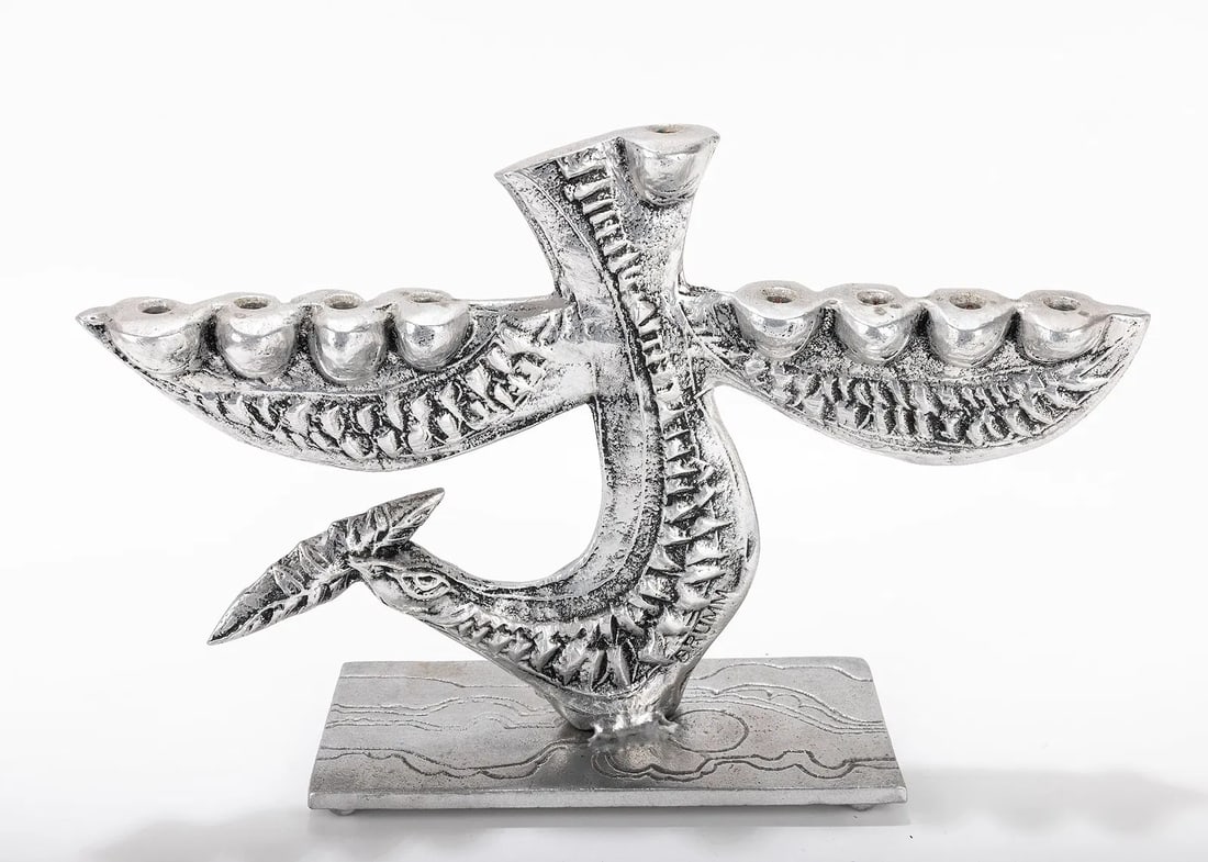 A ALUMINUM MENORAH SCULPTURE BY DON DRUMM (American, b. 1935). (1 of 5)