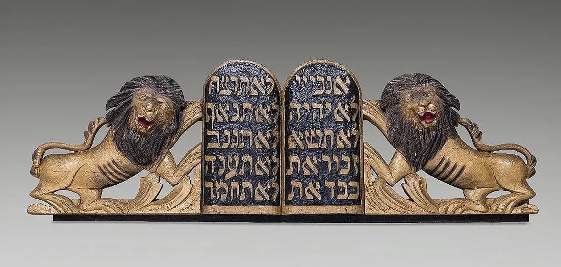 A LARGE PAIR OF HAND CARVED WOODEN LIONS FROM AN ARON KODESH. (1 of 1)