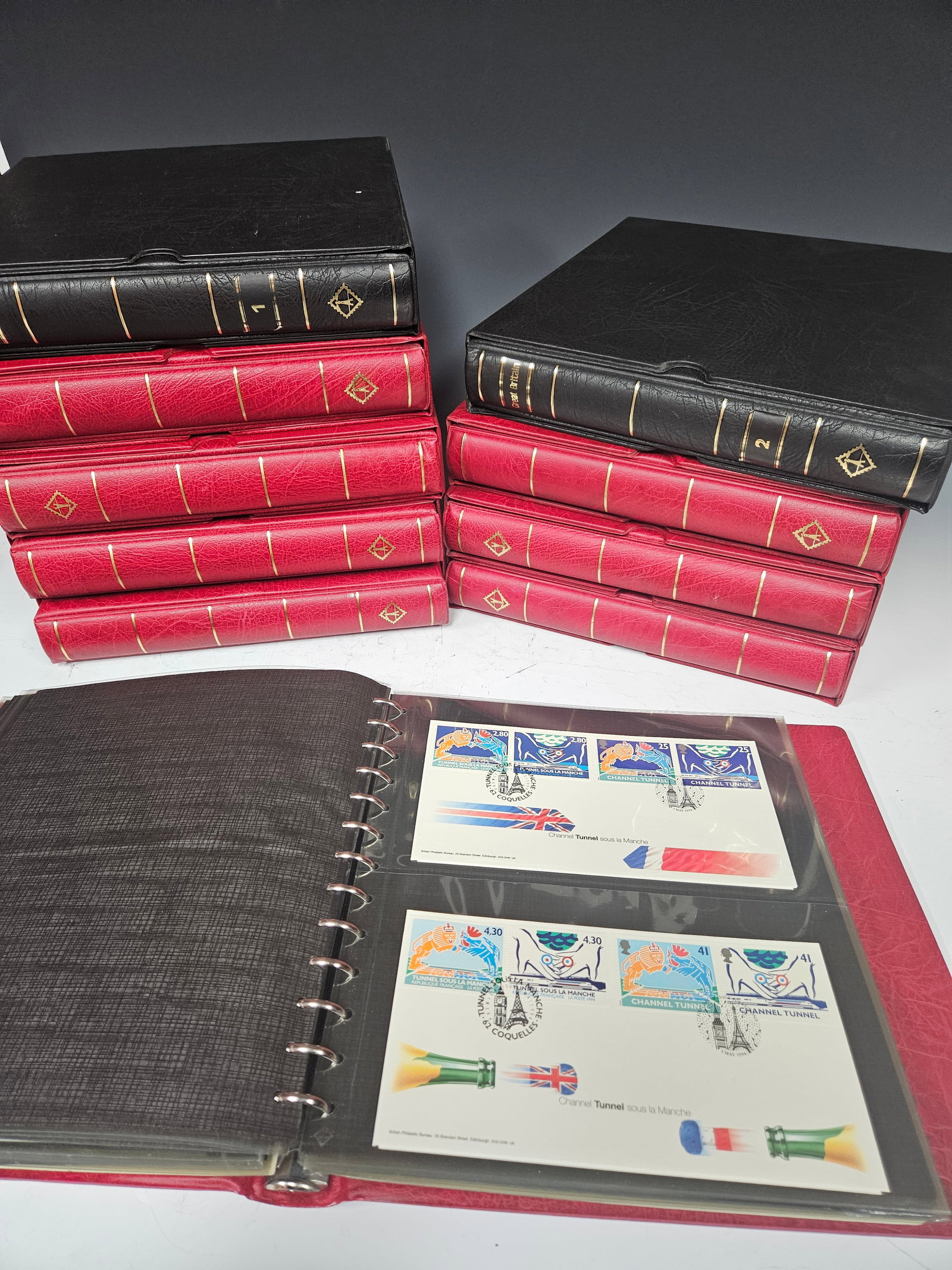 A COLLECTION OF POSTAL COVERS BY THE BRITISH PHILATELIC ASSOCIATION.Consisting of 10 binders, each b (1 of 18)