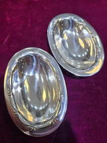A PAIR OF SMALL STERLING SILVER BOWL BY GEORG JENSEN. Denmark