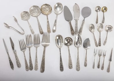AN ASSEMBLED SET OF STERLING SILVER SERVING PIECES BY KIRK