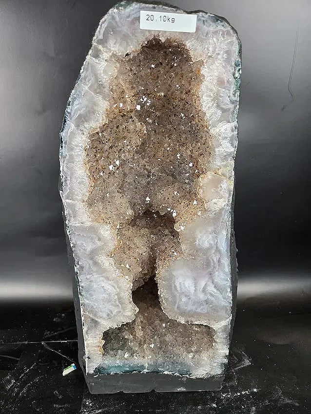 AMETHYST CATHEDRAL GEODE WITH POLISHED EDGES: 17.5" TALL X 7" WIDE 20.10 KILOGRAMS