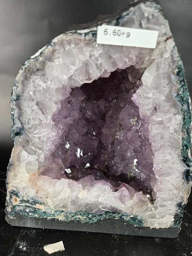 AN AMETHYST GEODE. POLISHED EDGES (1 of 3)