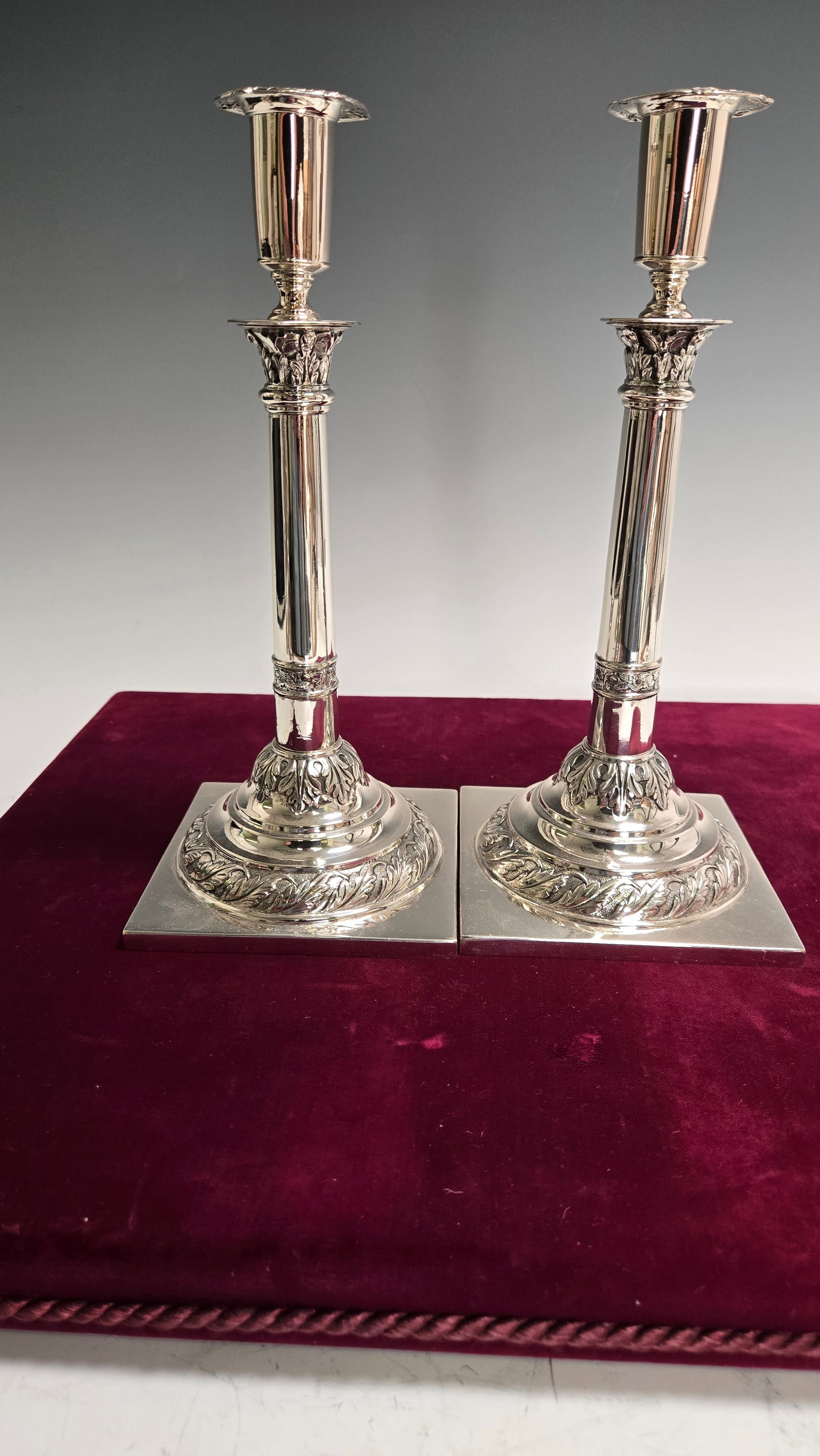 A PAIR OF SILVER CANDLESTICKS. Russia, 1882 (1 of 5)