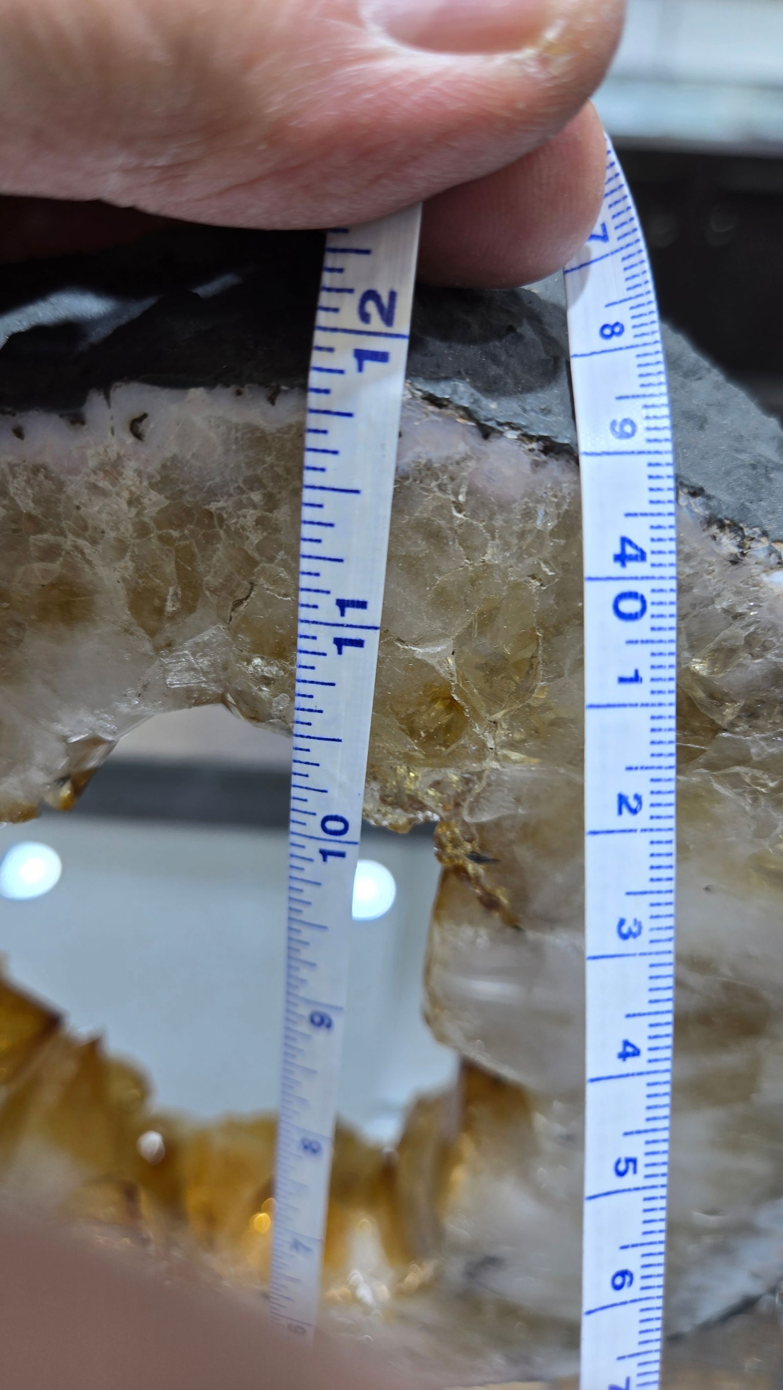 CITRINE RING ON A STAND - 3