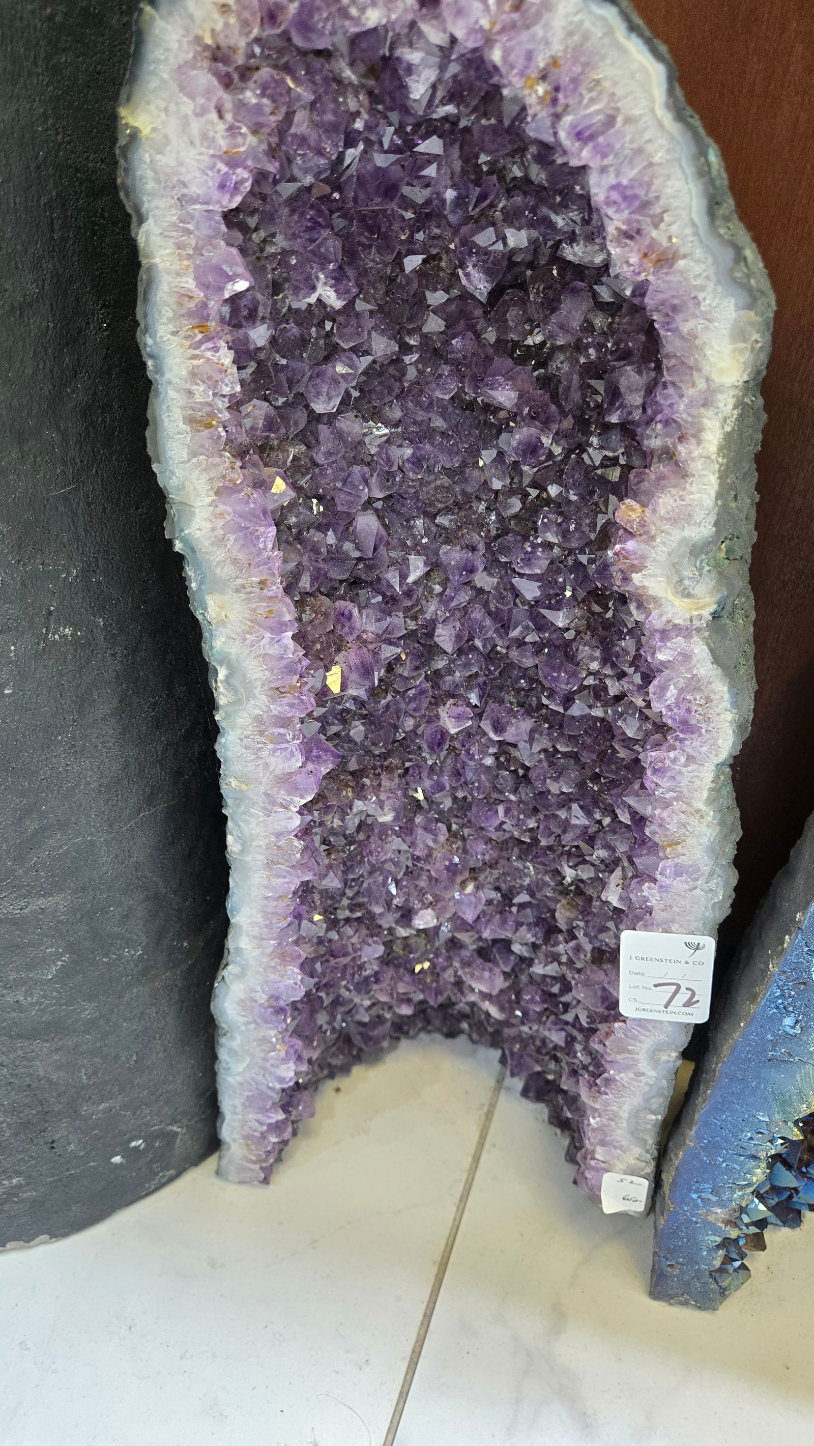 AMETHYST GEODE. INCREDIBLE COLOR, POLISHED EDGES: Excellent colors. Small piece missing on the edge. 19.5" tall
