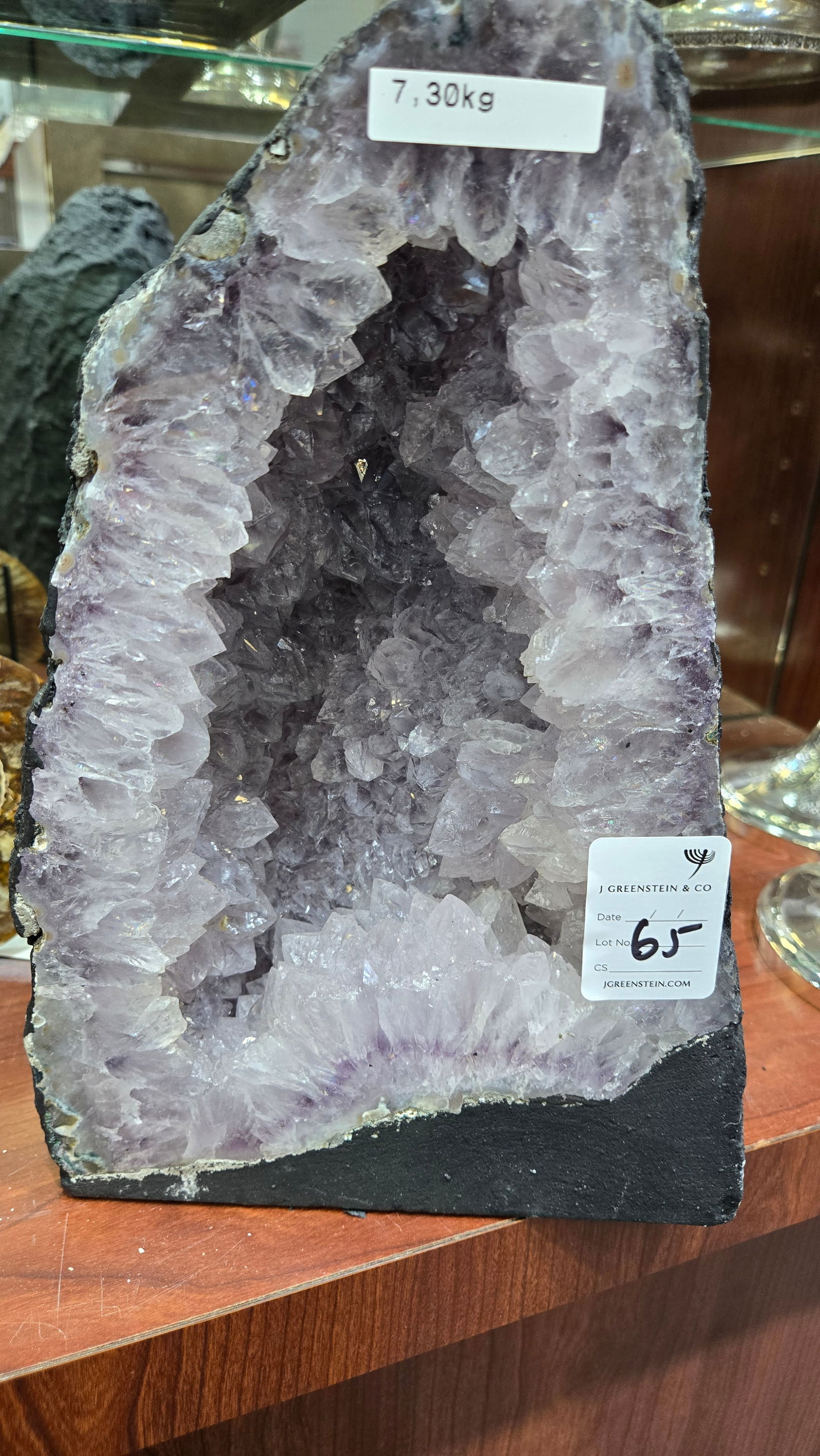 HIGHLY POLISHED AMETHYST GEODE. (1 of 3)