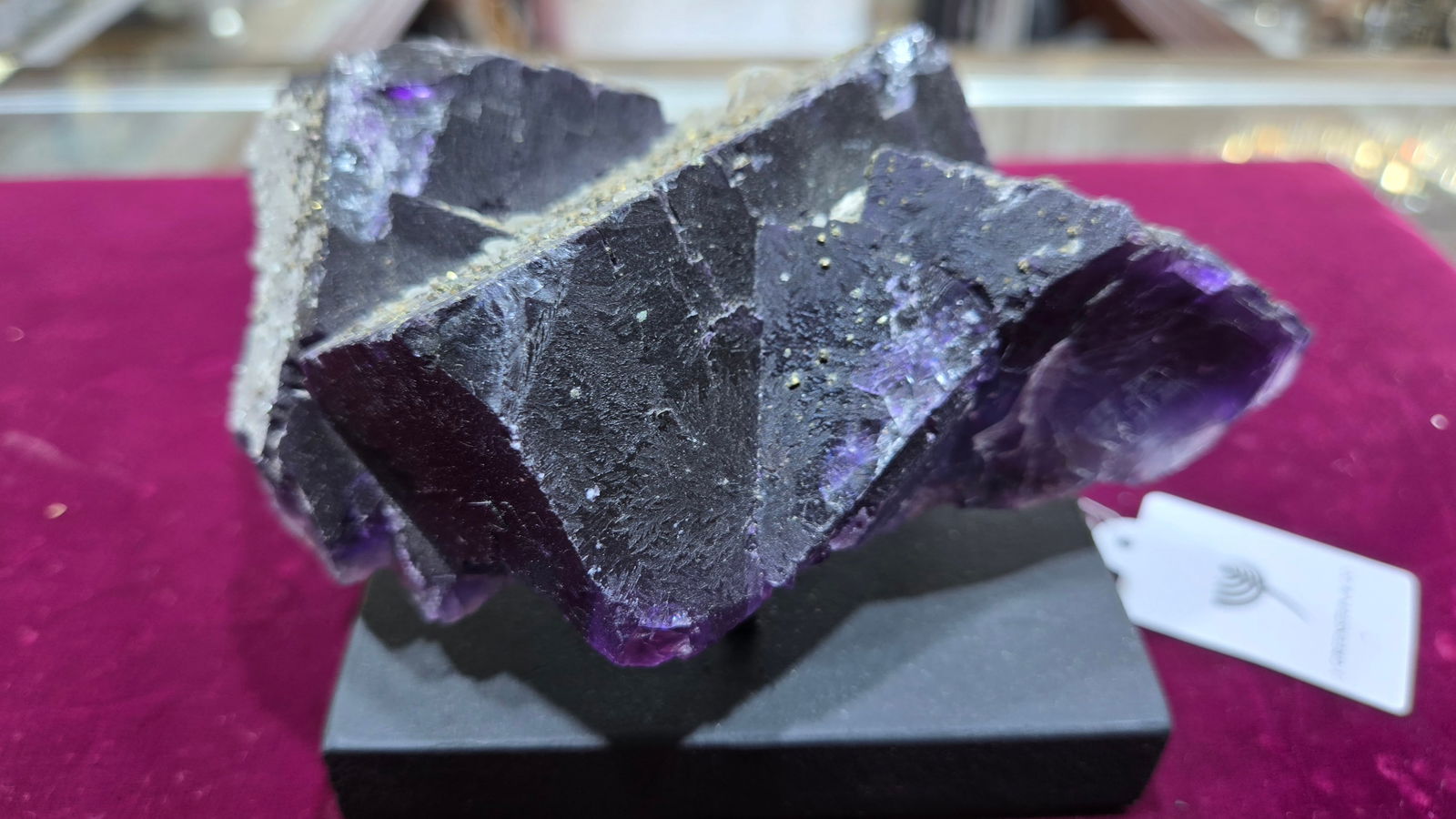 A GORGEOUS FLUORITE SPECIMEN - 2