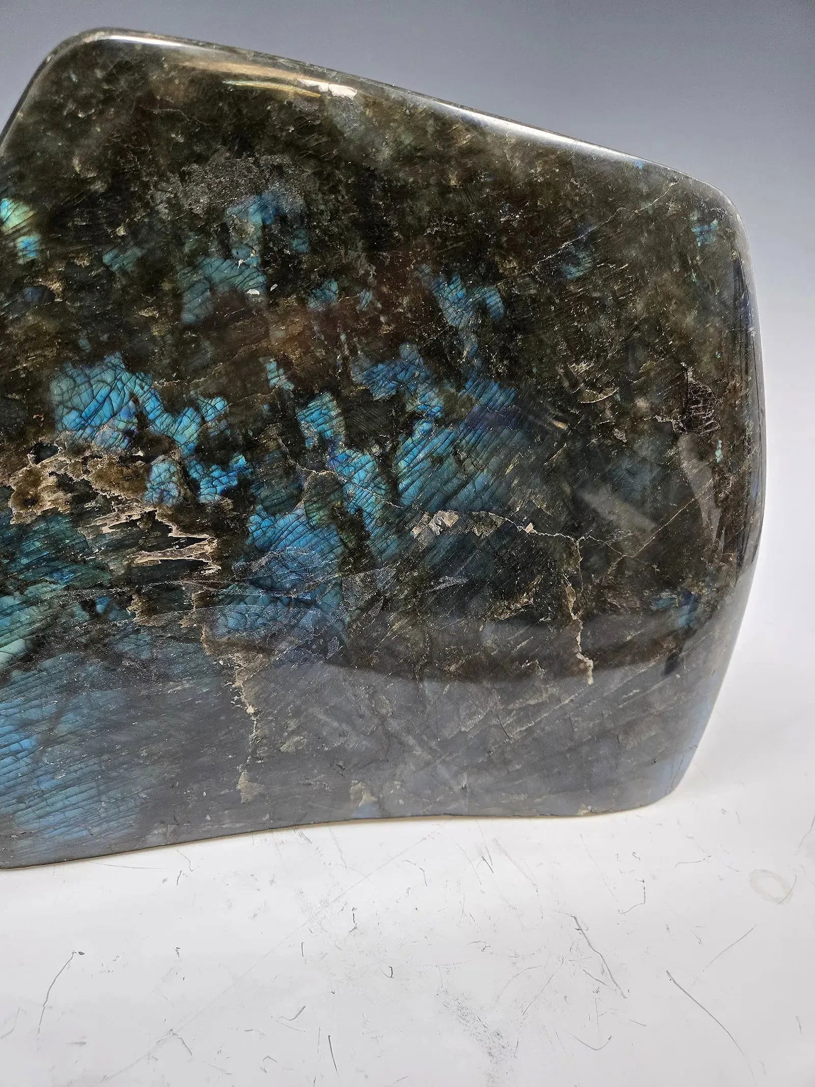 A MASSIVE POLISHED LABRADORITE SPECIMEN. - 7