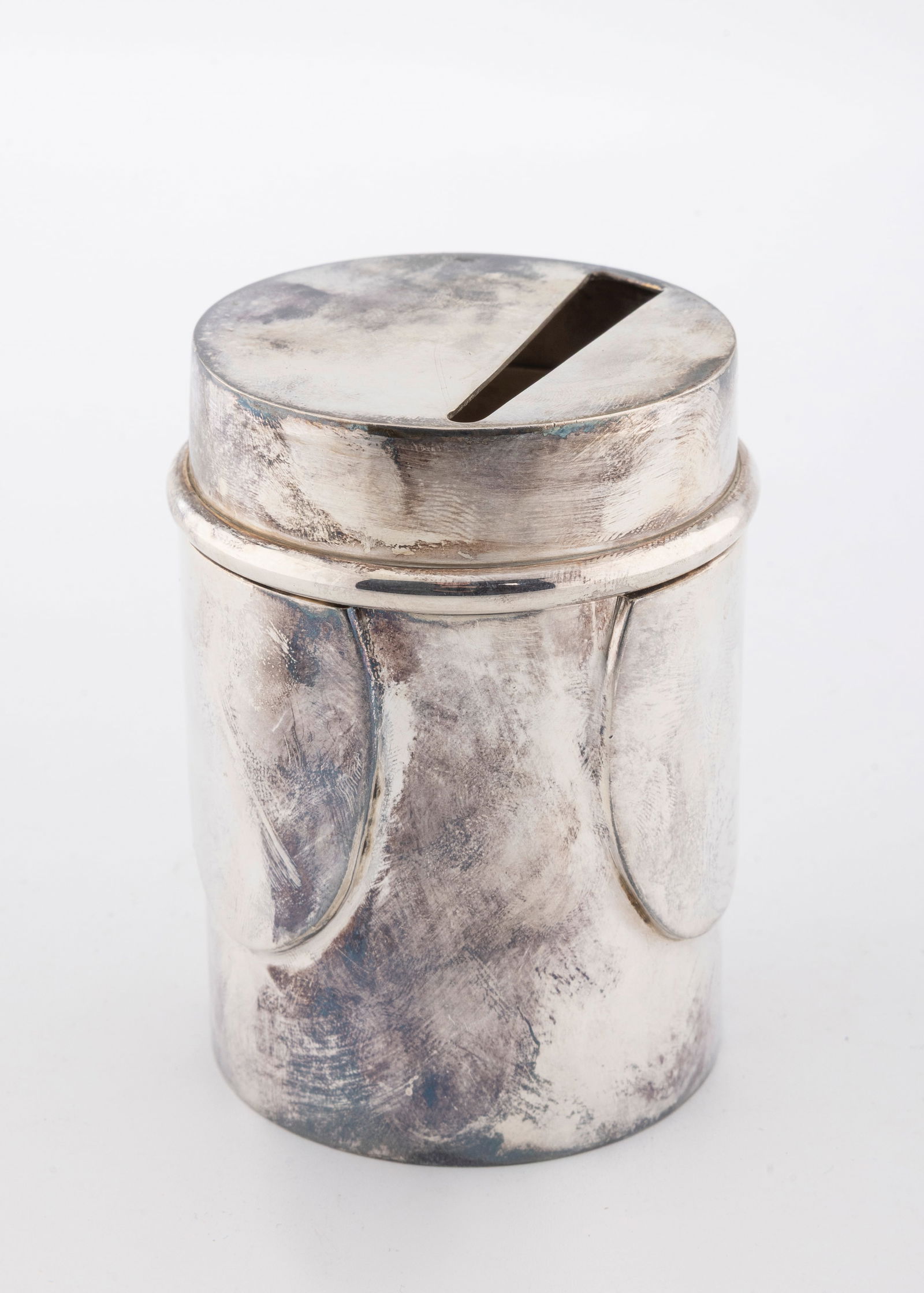 A HEAVY STERLING SILVER CHARITY CONTAINER. Probably Israel, c. 2000.: Modernist form. With removable lid. 3.4" tall and 339.6 grams.
