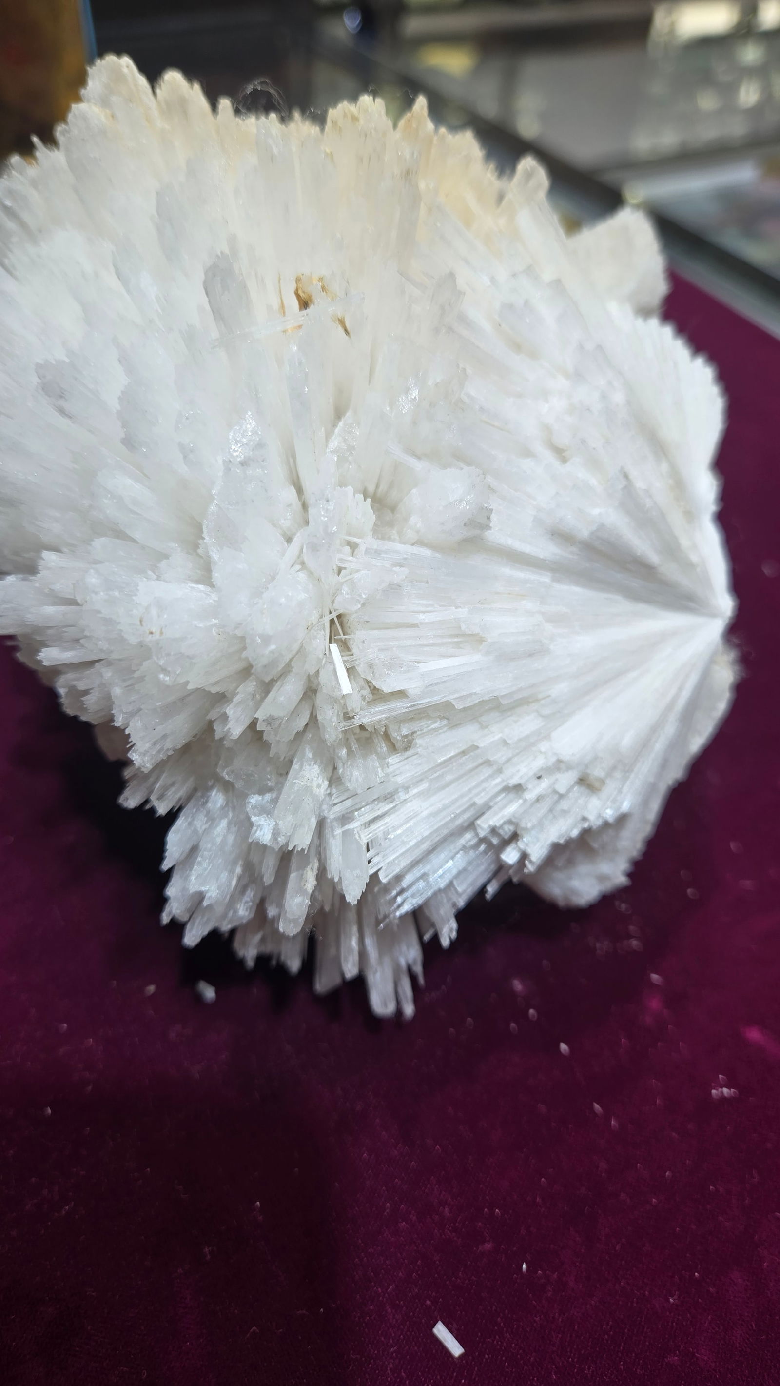 A RARE SCOLECITE FORMATION SPECIMEN - 3
