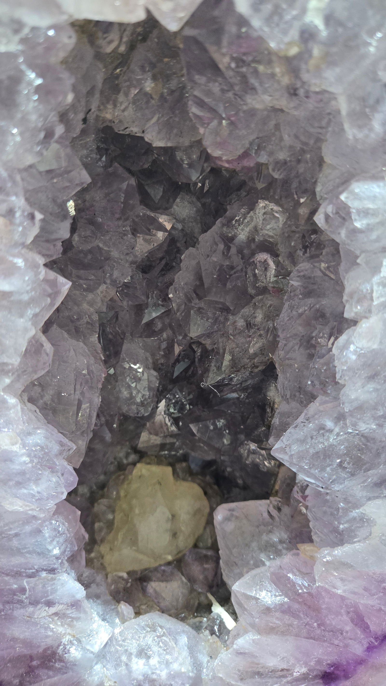 AN AMETHYST CATHEDRAL. - 2