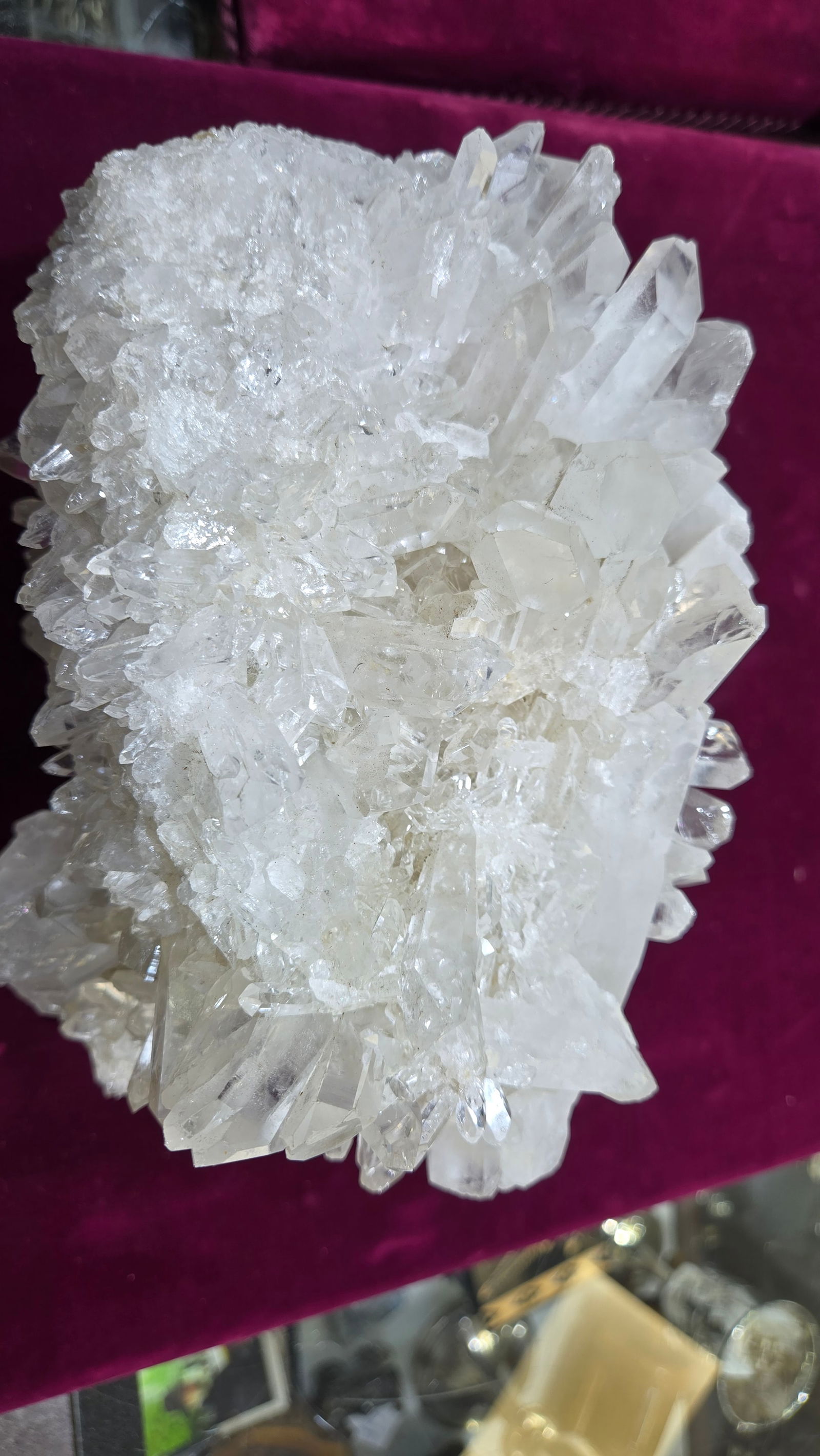 A GORGEOUS QUARTZ CLUSTER SPECIMEN (1 of 5)
