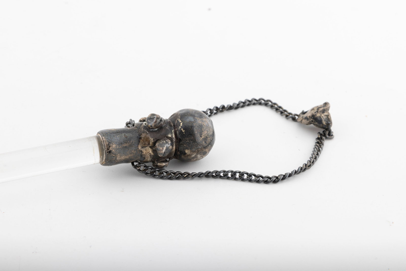 A SILVER AND PLEXIGLASS TORAH POINTER. Israel, modern. - 2