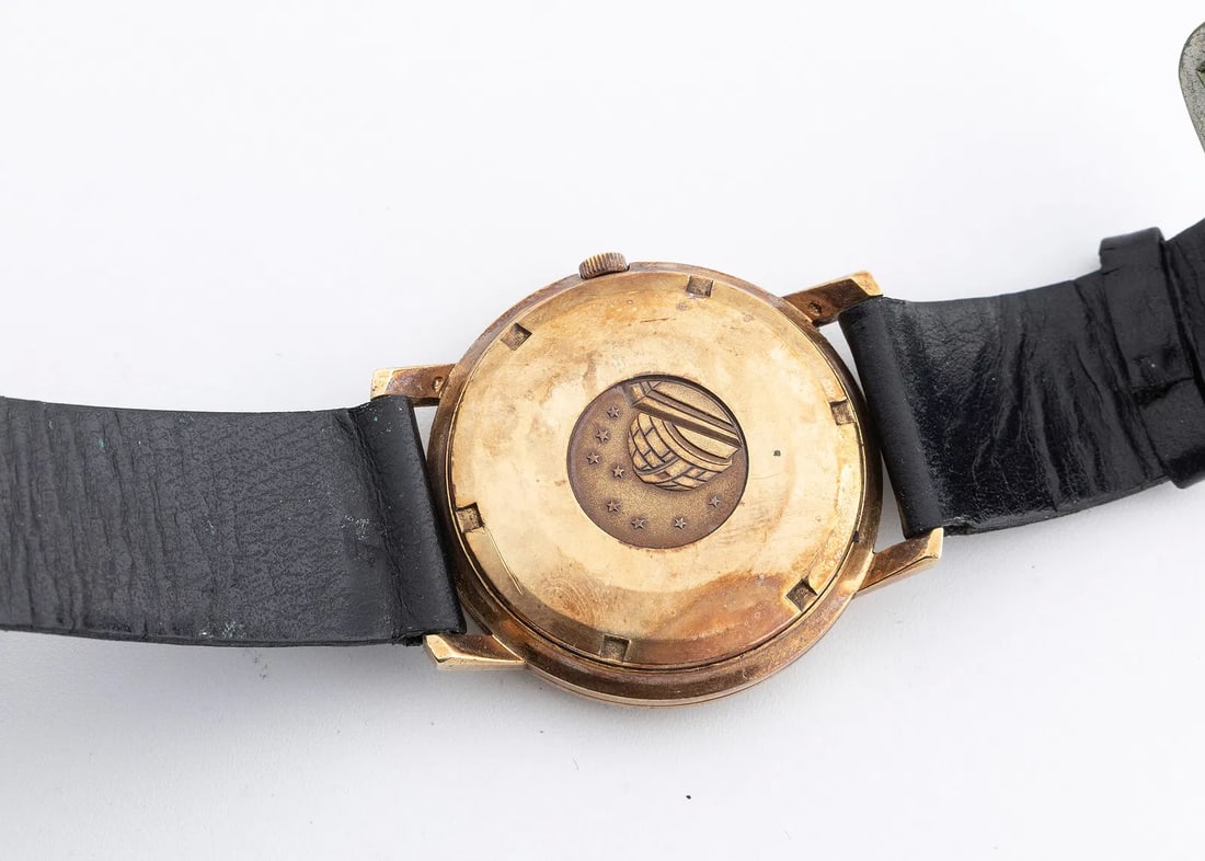 AN OMEGA CONSTELLATION AUTOMATIC CHRONOMETER 14K WATCH - 5
