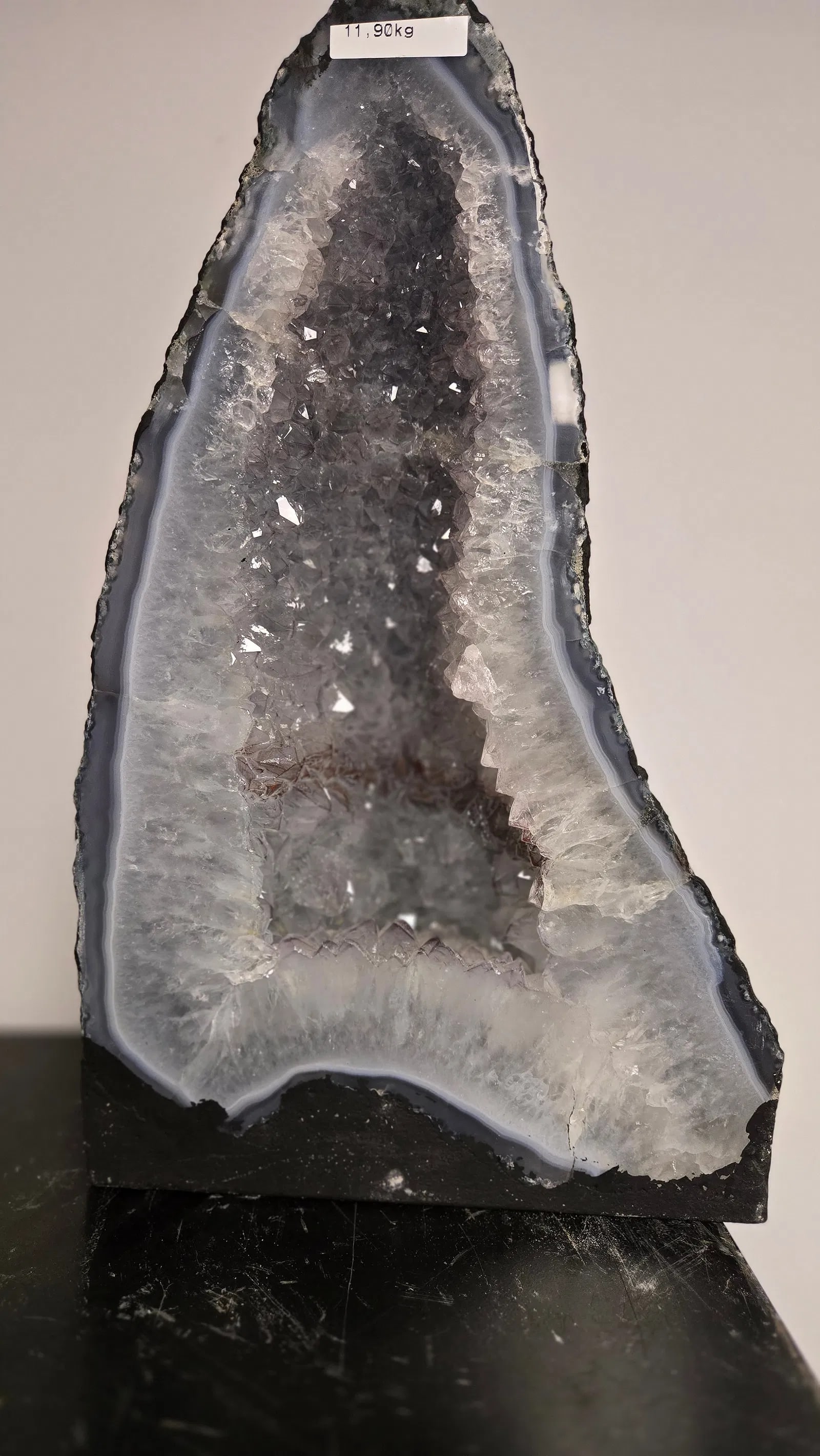 AMETHYST GEODE WITH POLISHED EDGES CATHEDRAL: Excellent color. Polished edge. 14.5" tall and 11.9 kilograms.