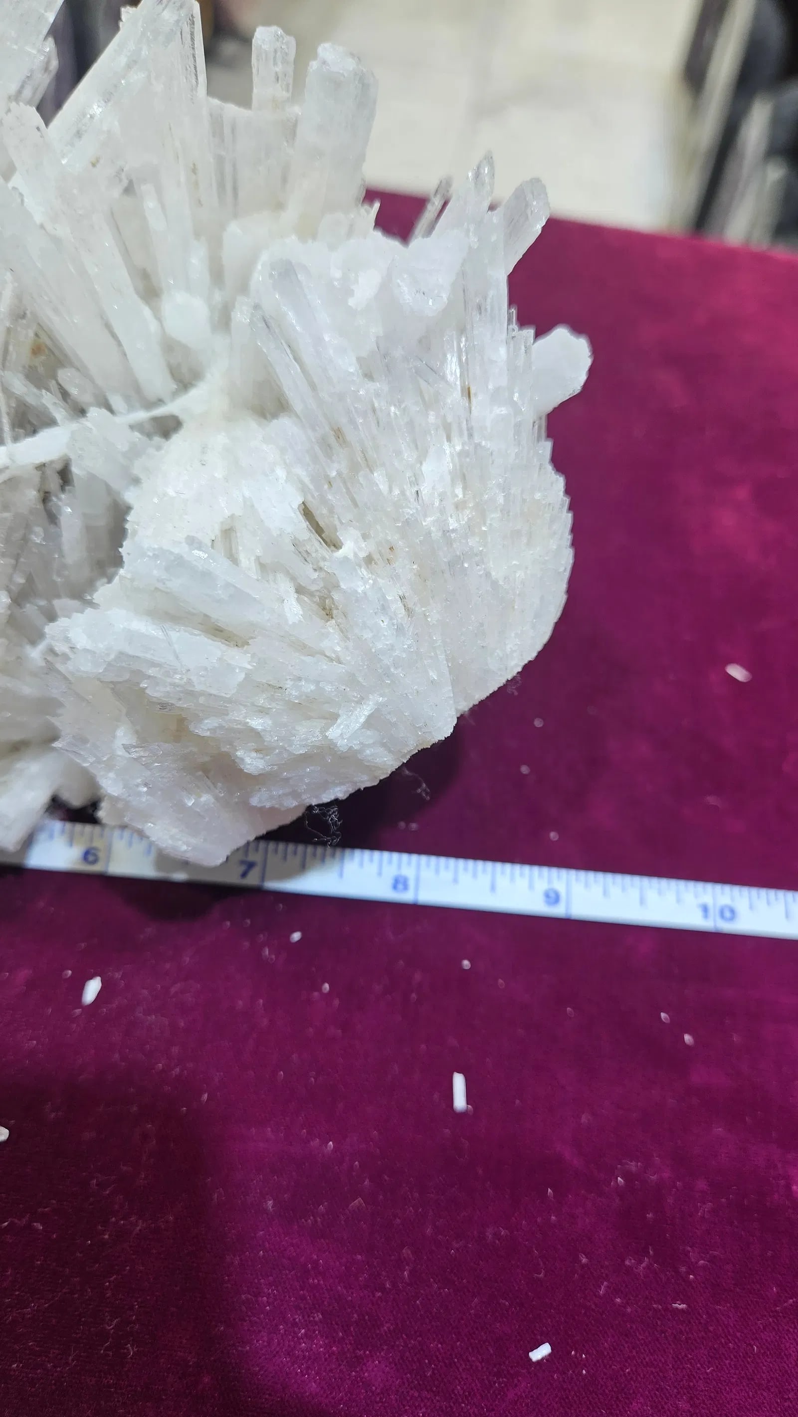 A RARE SCOLECITE SPECIMEN FORMATION - 5