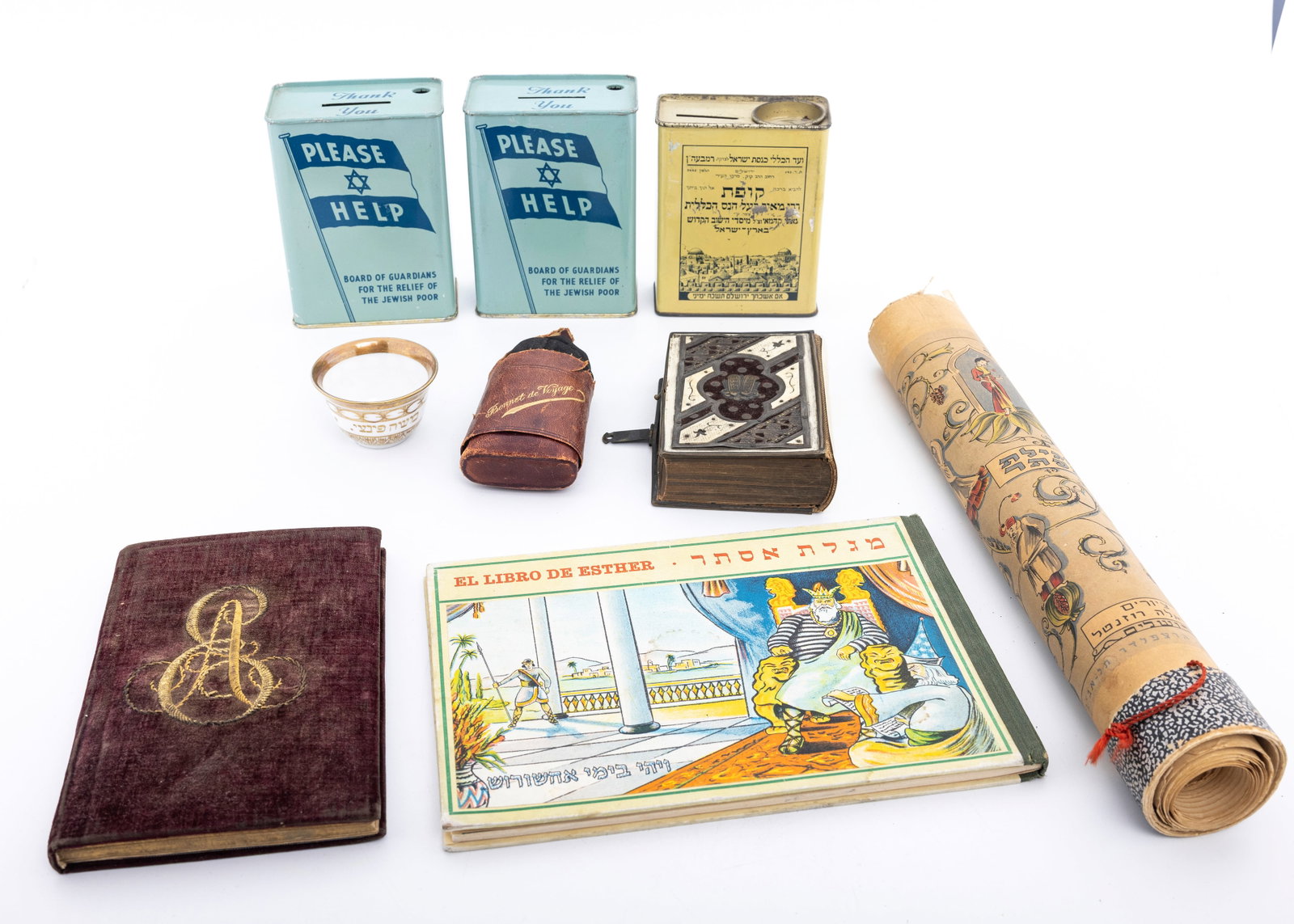 A GROUP OF JUDAICA OBJECTS AND BOOKS (1 of 5)