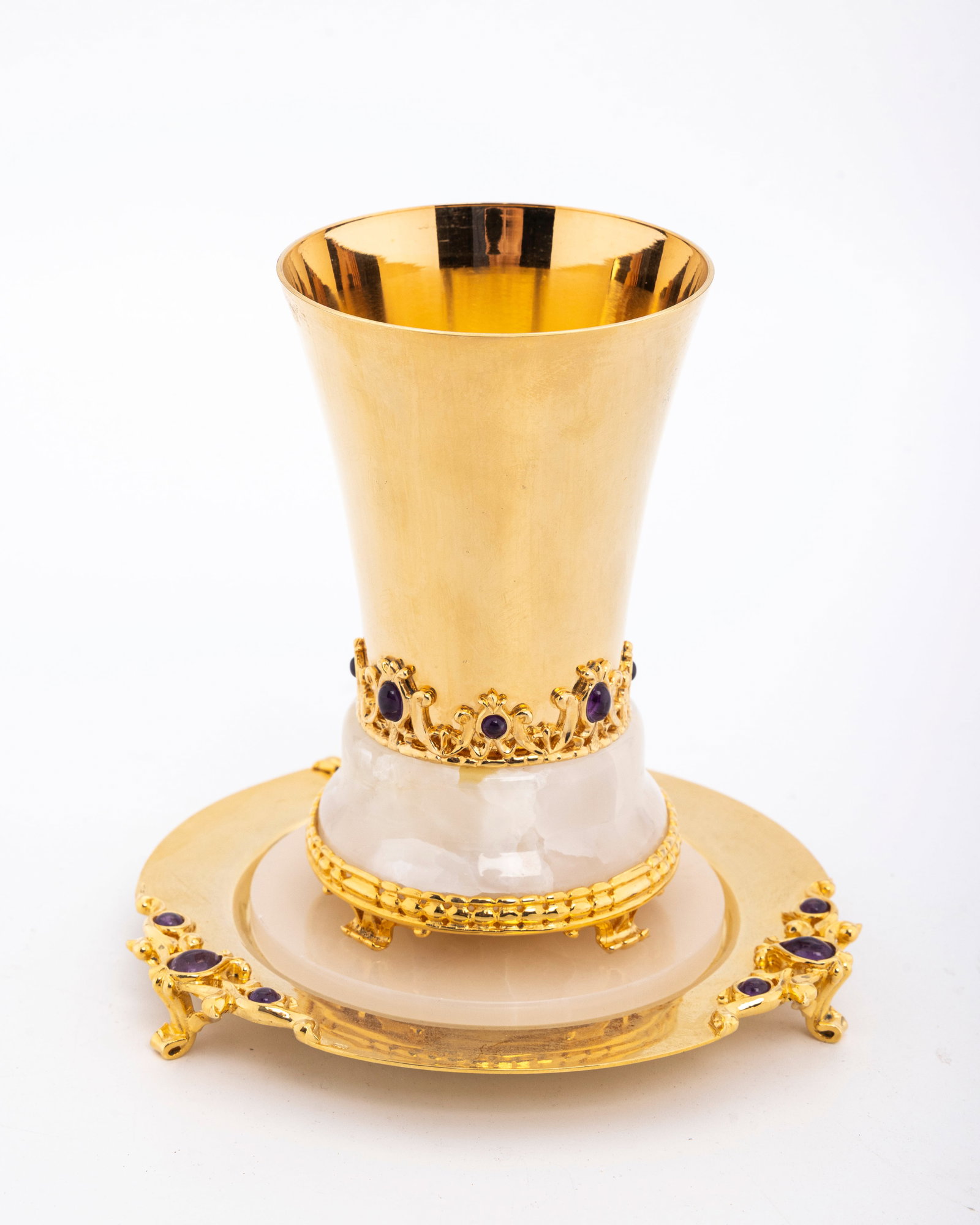 A PARCEL GILT STERLING SILVER AND WHITE ONYX KIDDUSH CUP AND UNDERPLATE. Davidoff (1 of 3)