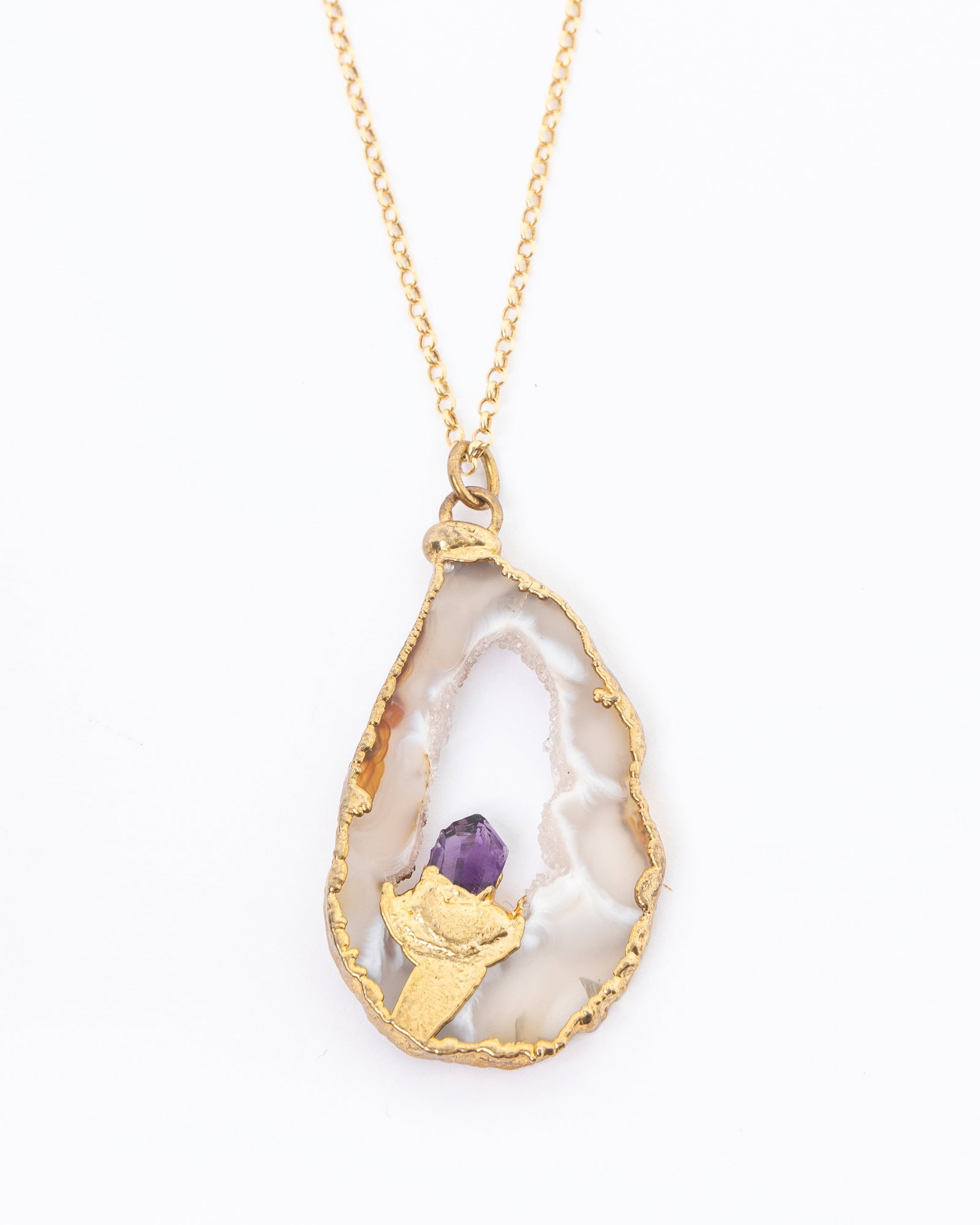 A10K YELLOW GOLD JADE PENDANT: jADE PENDANT