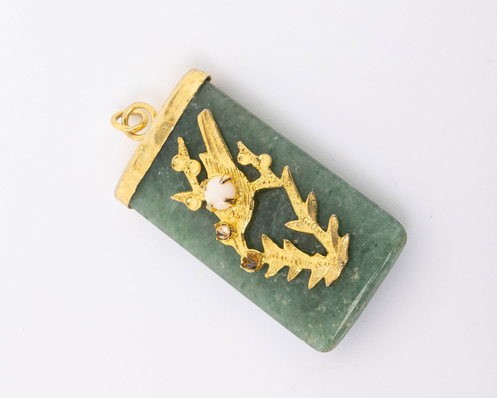 A JADE PENDANT - 2