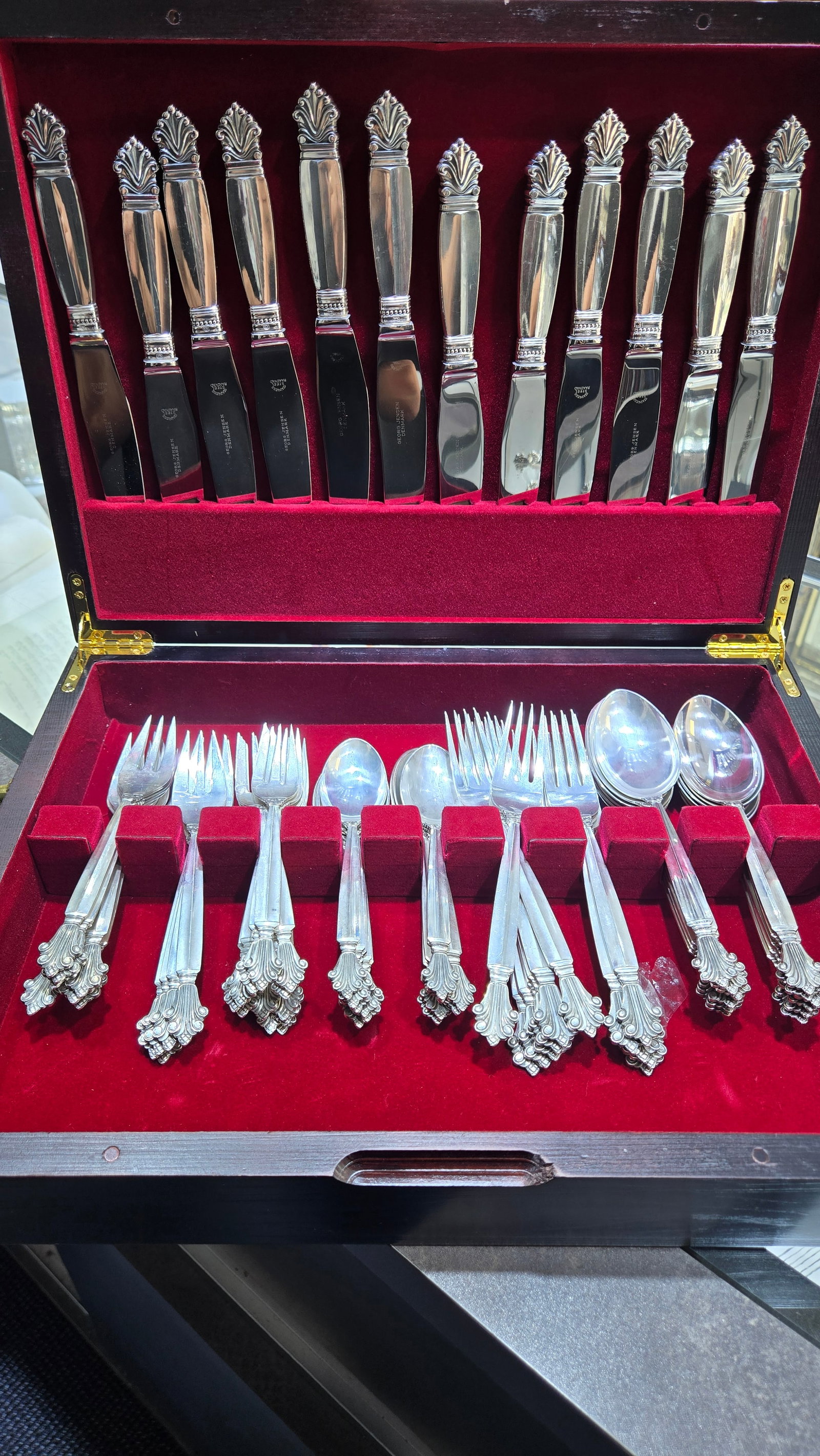 GEORG JENSEN STERLING SILVER SERVICE FOR 12. ACANTHUS. WITH SERVING PIECES (1 of 5)
