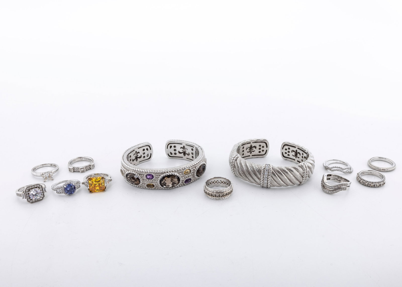 A GROUP OF DESIGNER STERLING SILVER JEWELRY JUDITH RIPKA AND OTHERS (1 of 4)
