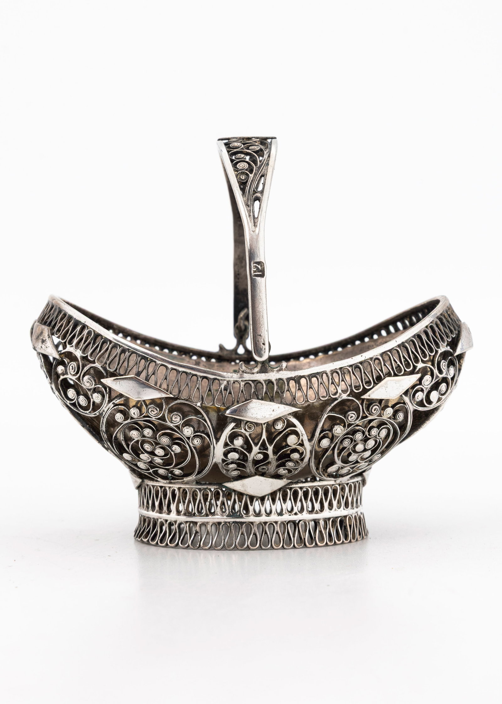 A FILIGREE MASTER SALT BASKET. Ukraine, c. 1820 (1 of 4)