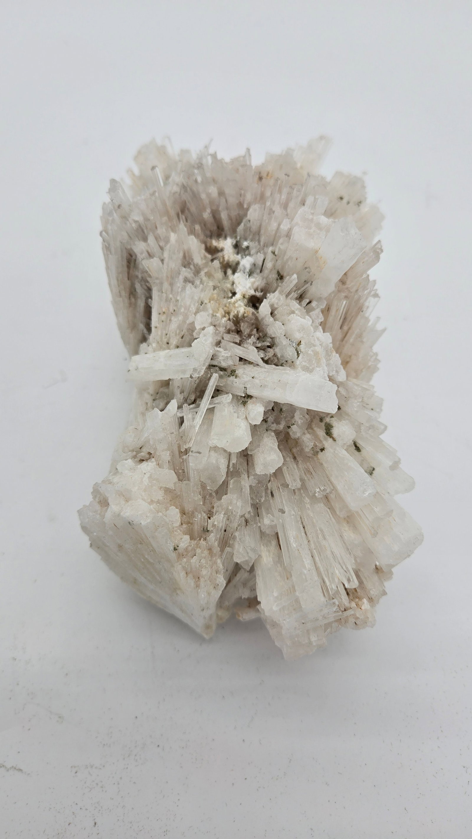 A SCOLECITE CRYSTAL CLUSTER - 2