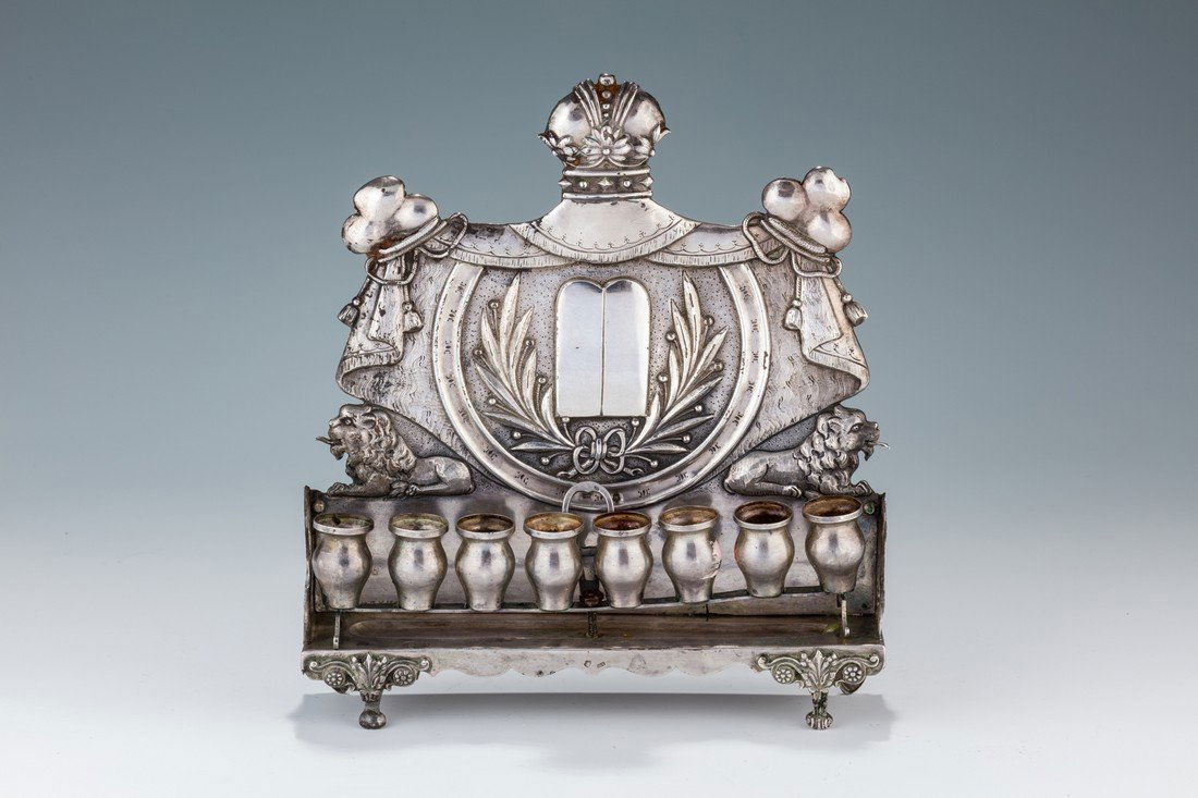 A SILVER CHANUKAH LAMP. Vienna, c. 1880. The back plate (1 of 1)