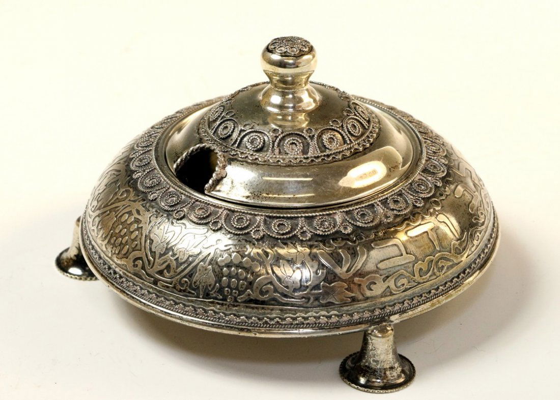 A STERLING SILVER HONEY DISH BY AVISHAI. Israel, c. (1 of 1)