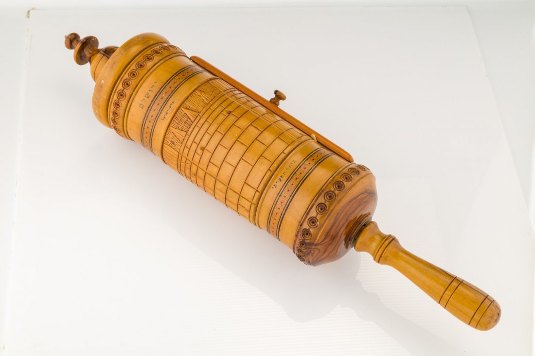 A LARGE MEGILLAT ESTHER IN ORIGINAL OLIVEWOOD CASE. (1 of 1)