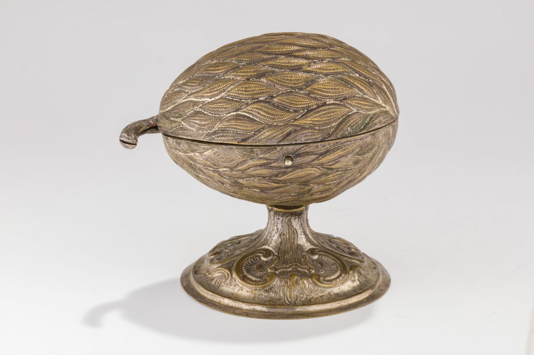 A SILVER PLATED ETROG CONTAINER. Germany, c. 1880. On (1 of 1)