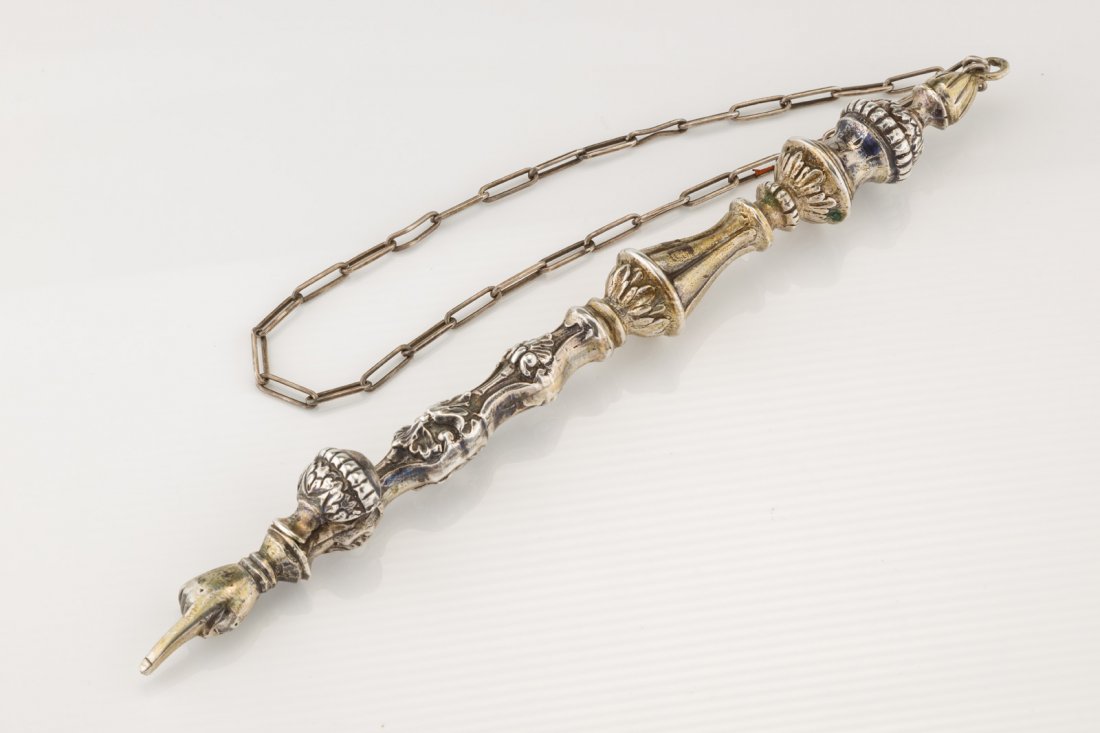 A SILVER TORAH POINTER. Germany, early 20th century. (1 of 1)