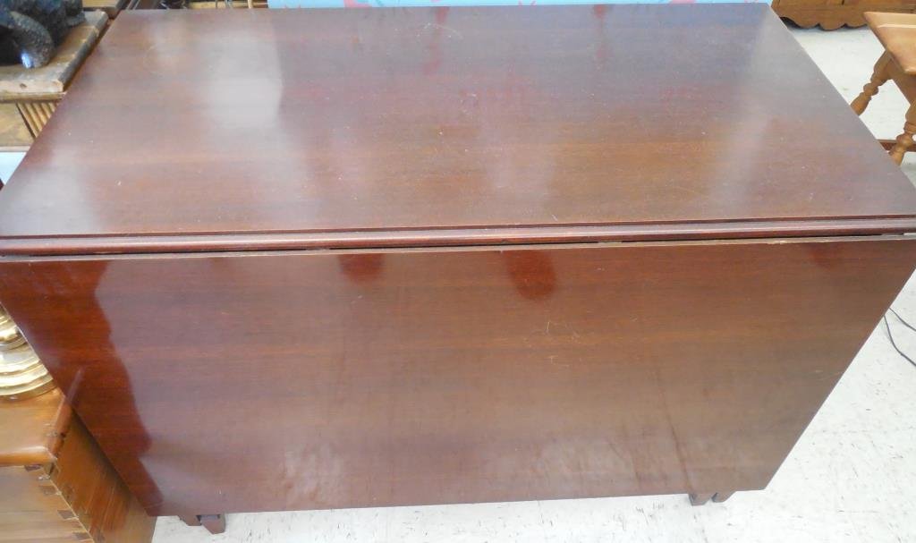 Mahogany Drop Leaf Table: Original Finish, Tapered Legs, 24" Leaves, Condensed Size: 30" X 44" X 24 1/2"