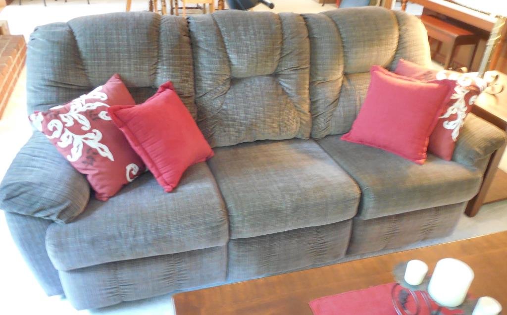 Reclining Sofa: Dual Recliners, Made In U S A, Tufted Back, Three Cushion, L 84". This Lot Is Locate Onsite And Will Be Available To Pick Up On Wednesday August 6th
