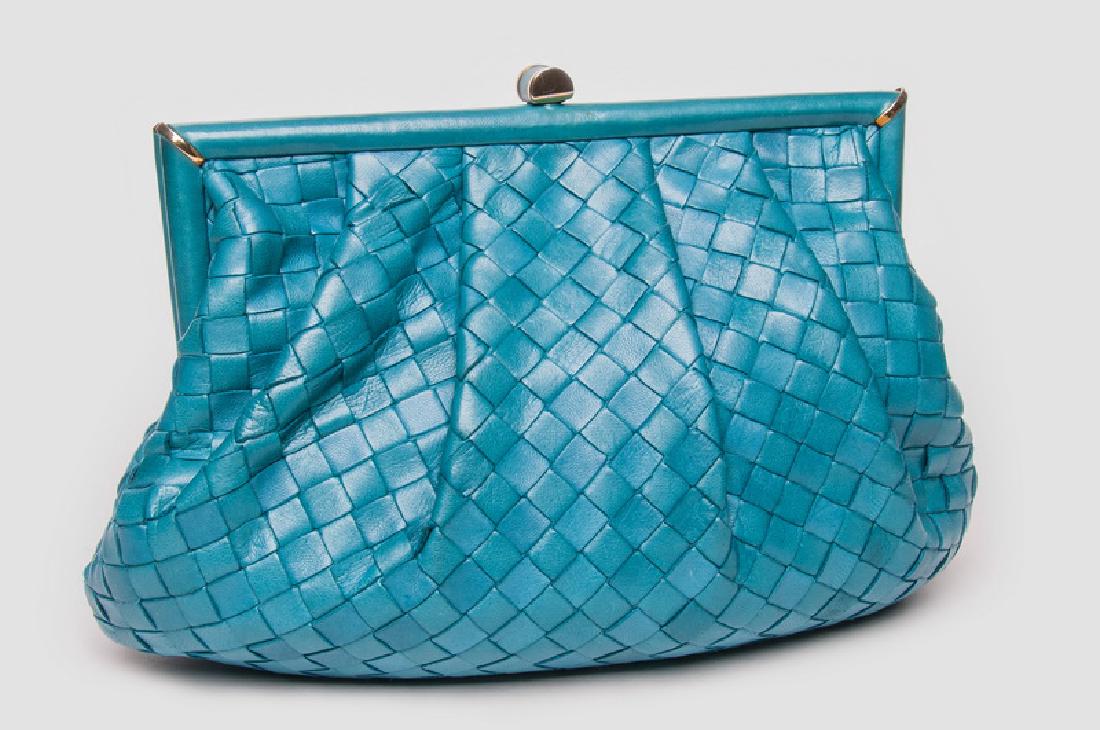 BOTTEGA VENETA: INTRACCIO TEAL LEATHER HANDBAG (1 of 7)