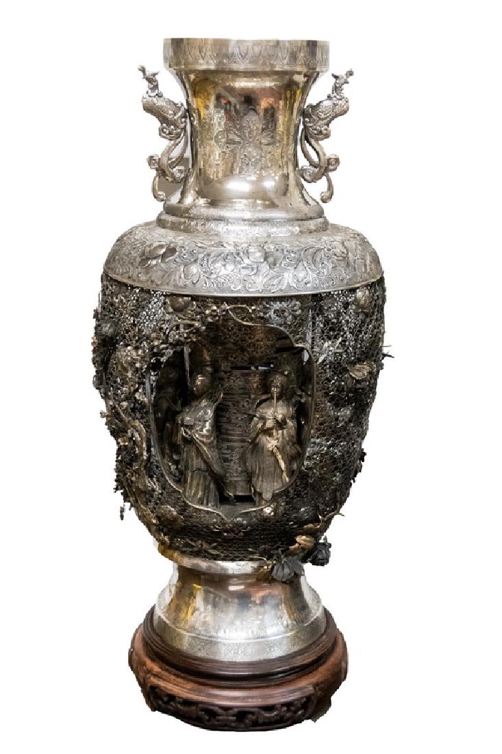 CHINESE REPOUSSE SILVER FIGURAL URN (1 of 9)